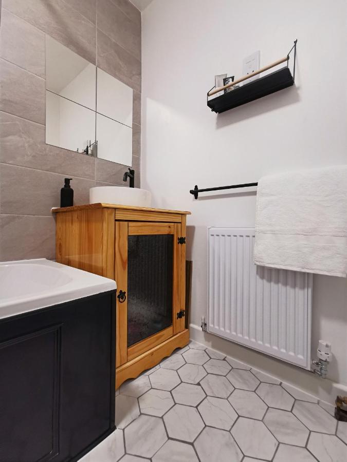 Peaceful House In The Heart Of Glasgow City, Close To Queen Elizabeth Hospital And Govan Subway, Free Private Parking Exteriör bild
