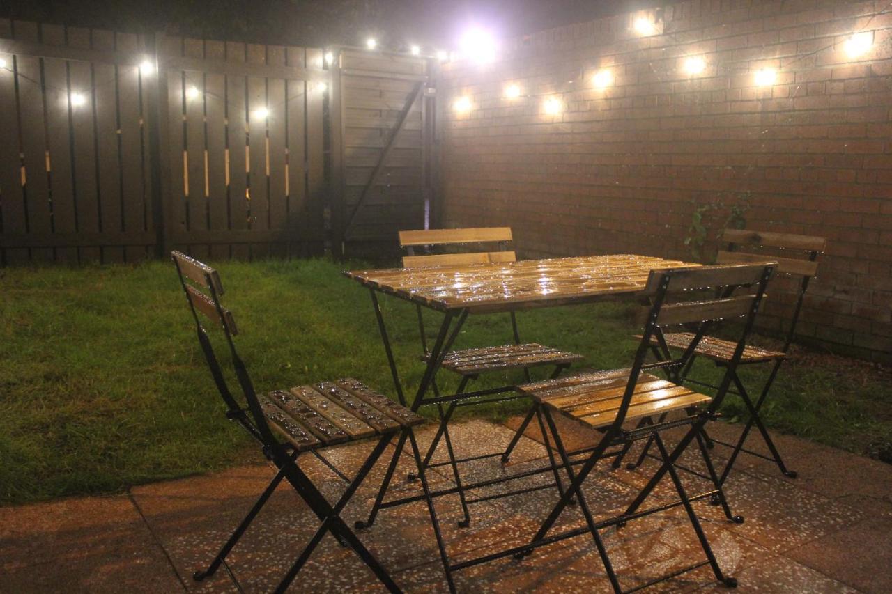 Peaceful House In The Heart Of Glasgow City, Close To Queen Elizabeth Hospital And Govan Subway, Free Private Parking Exteriör bild